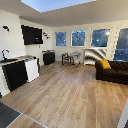 Wilson 2 - Balneo 2p Apartament Calais